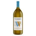 Woodbridge Chardonnay Lightly Oaked 1.5 L